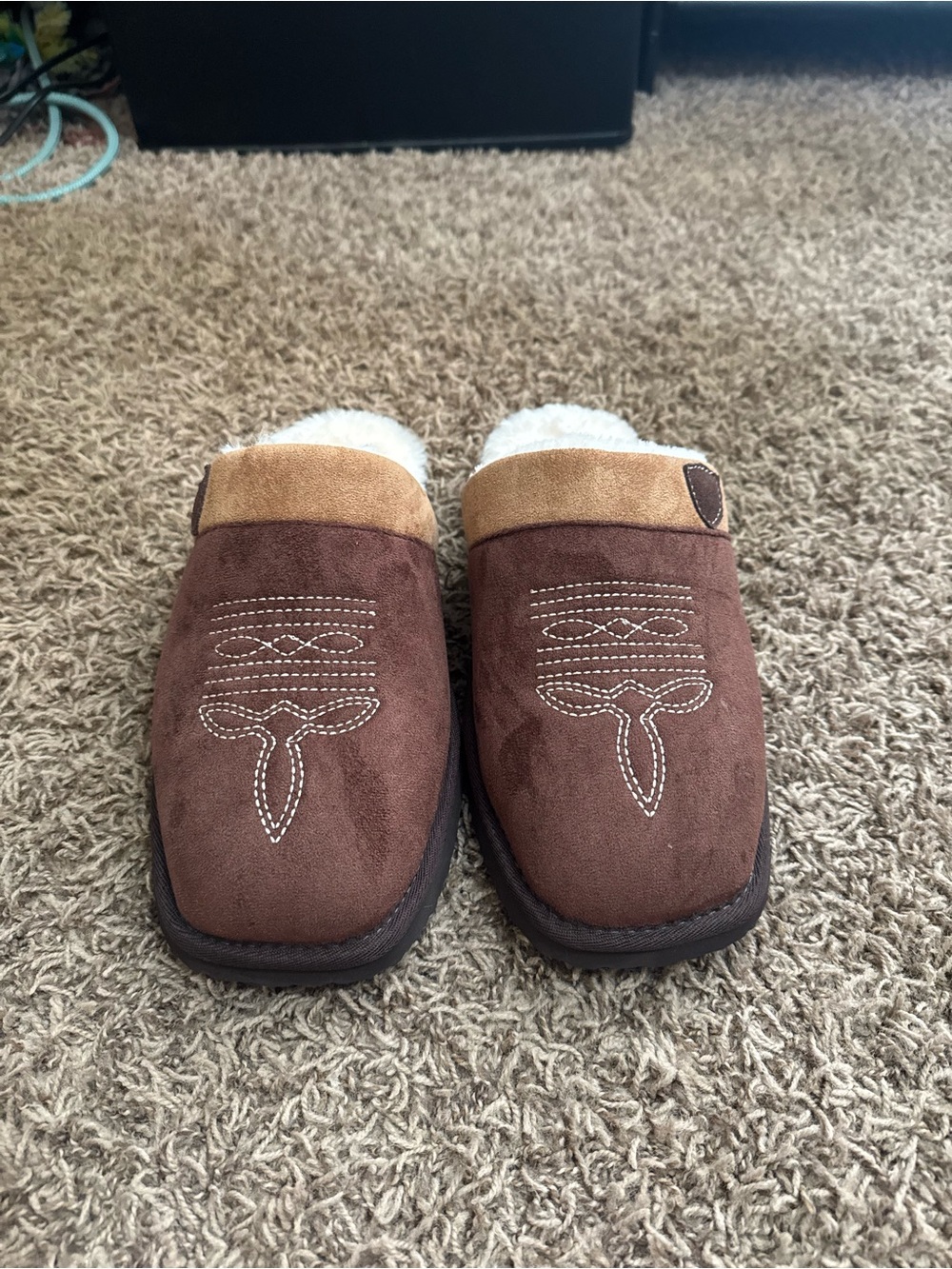 Brown Suede-Look Cozy Slippers with Shearling Lining